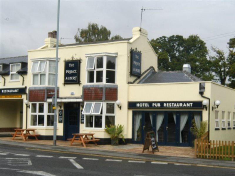 The Prince Albert Pub & Hotel Windsor Esterno foto