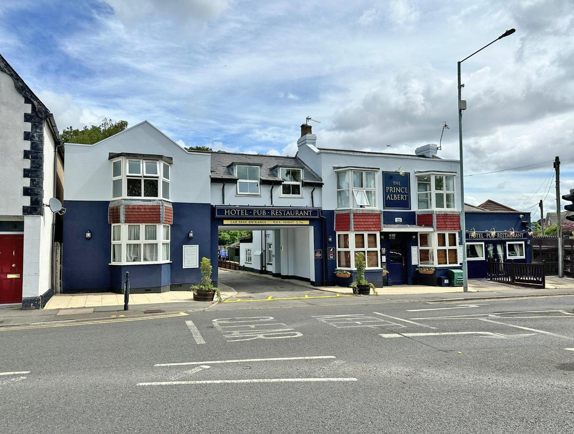 The Prince Albert Pub & Hotel Windsor Esterno foto
